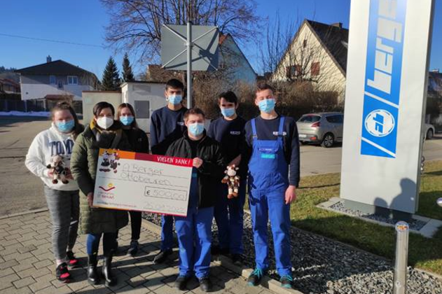 Erneute Spende der Berger Azubis an das Kinderhospiz St. Nikolaus