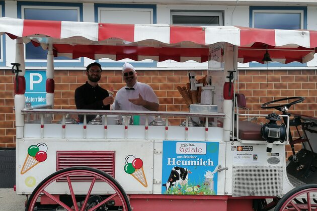Berger unterstützt die Aktion "zu Fuß zur Schule"